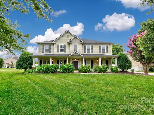 1013 Taylor Glenn Ln, Indian Trail, NC 28079