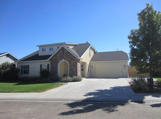 962 N Glen Aspen Way, Star, ID 83669