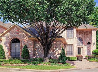 1250 Ridgewood Pl, Houston, TX 77055