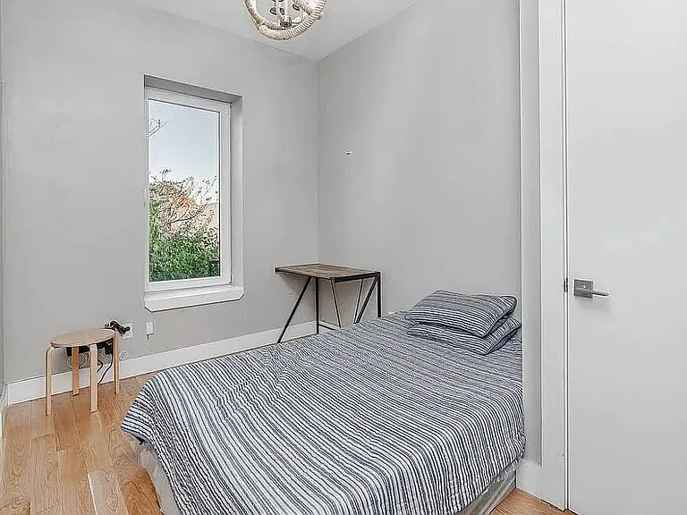 306 Linden St #2 — Photo 5