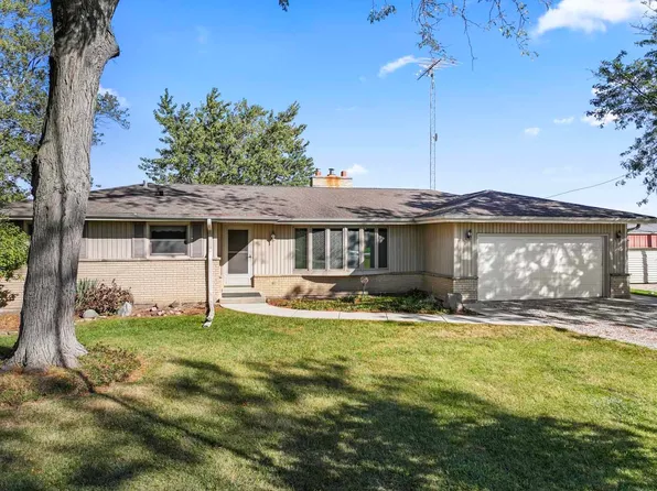 15500 7th St, Kenosha, WI 53140