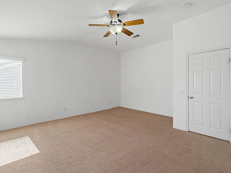 23764 Cloverleaf Way — Photo 22