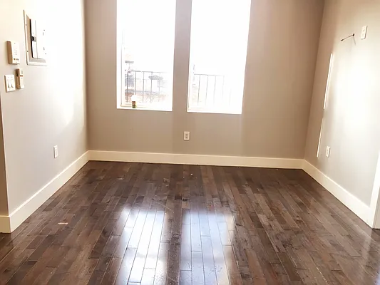 Rented by NY Space Finders Inc. | media 17