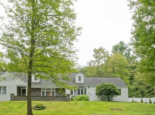 11 Ridge Rd, Troy, NY 12180