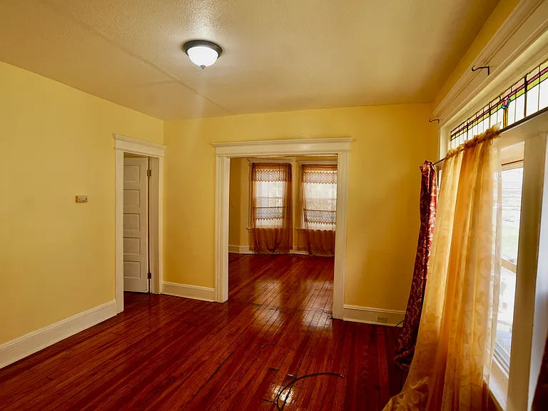 744 Boston Ave — Photo 4