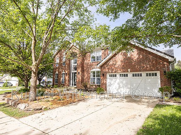 2nd image of 1313 Winding Creek Ct