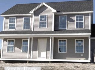 1 Grandview Rd, Milton, NH 03851