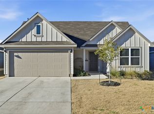 425 Lancebill Dr, Lockhart, TX 78644