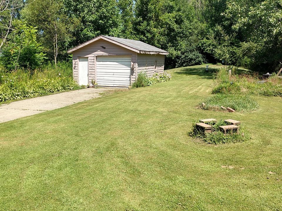 2nd image of 7115 Baseline Rd