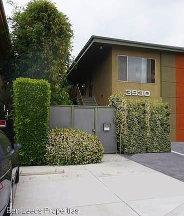 2nd image of 3930 Inglewood Blvd #14810