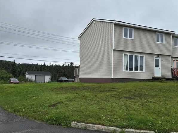 908 Tamarck Drive, Labrador City, NL A2V2V2