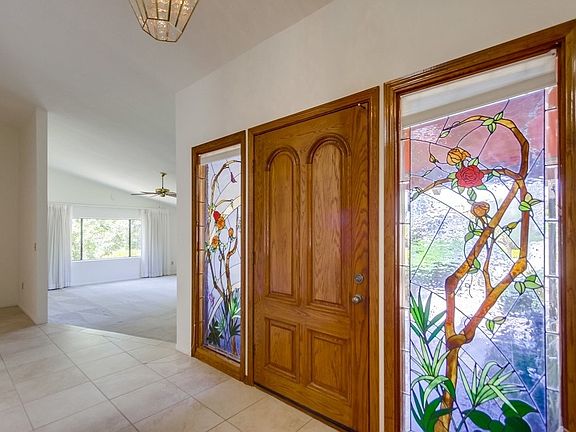 5th image of 6993 Del Cerro Blvd
