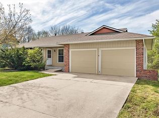 2813 Atchison Ave, Lawrence, KS 66047