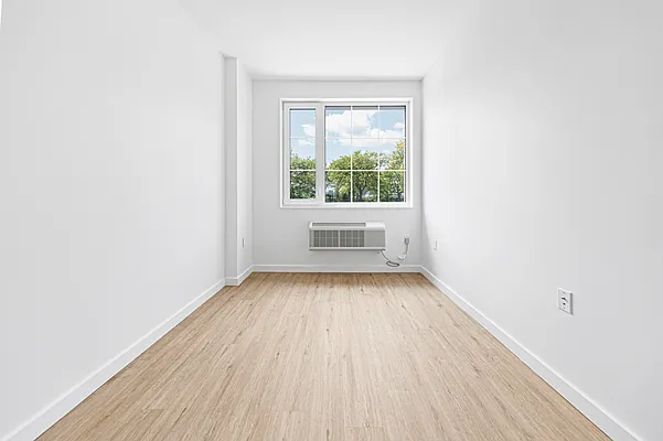 Rented by Nooklyn NYC LLC | media 60