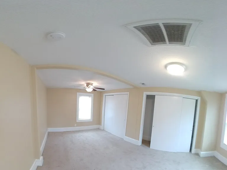 424 Middlesex St — Photo 3