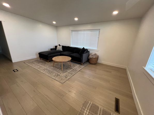 1451 Lynnwood Ave