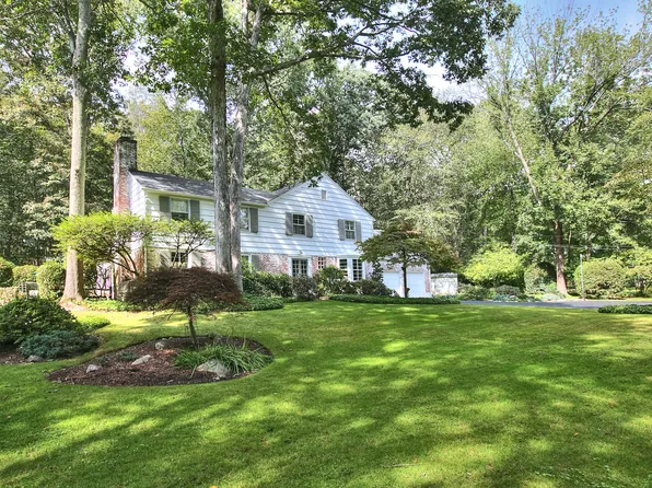 7 Tanglewood Lane, Westport, CT 06880