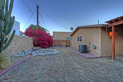 4th image of 52425 Avenida Diaz
