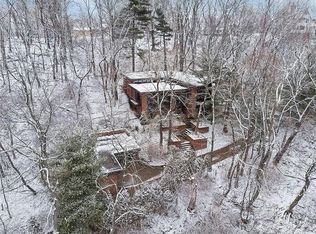 107 Stevens Dr, Pittsburgh, PA 15237