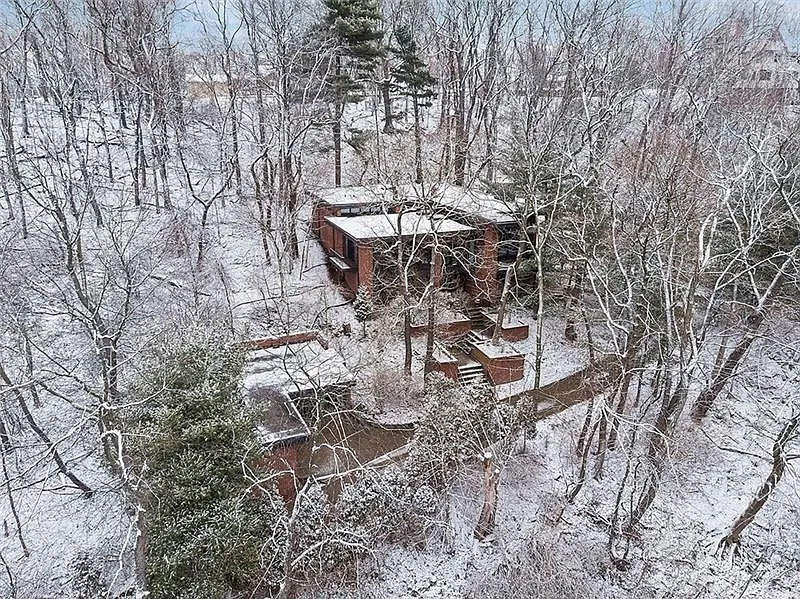 107 Stevens Dr photo 1