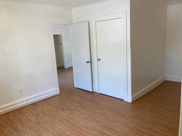 30 Foxhall Ave #2, Kingston, NY 12401