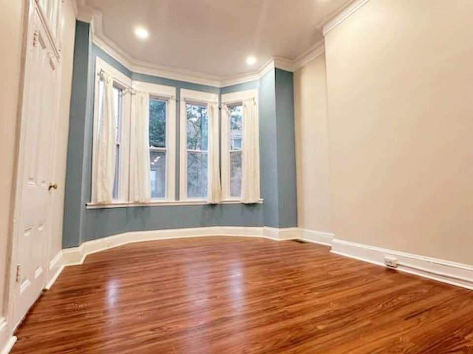 Large bedroom