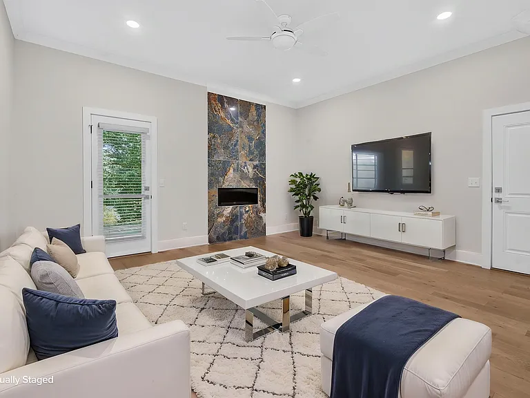 2840 Creekfield Way — Photo 36