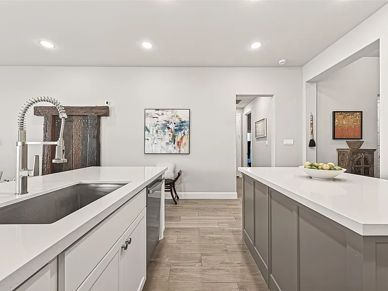8922 Flounder Ridge Dr — Photo 10