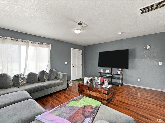 5th image of 4585 Andes Street