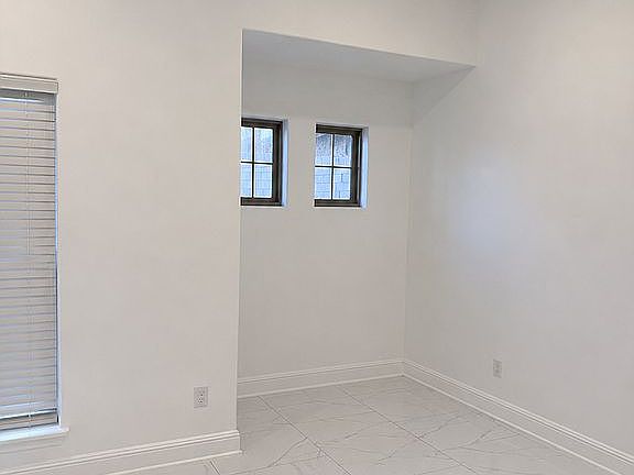 Dining Room/Bonus Room