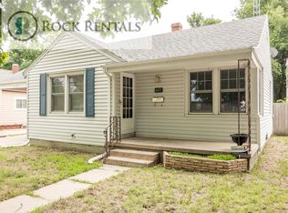 607 W 14th Ave, Hutchinson, KS 67501