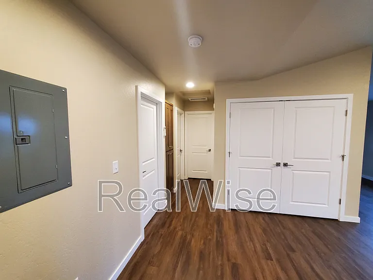 228 Cheryl Ln #13 — Photo 11