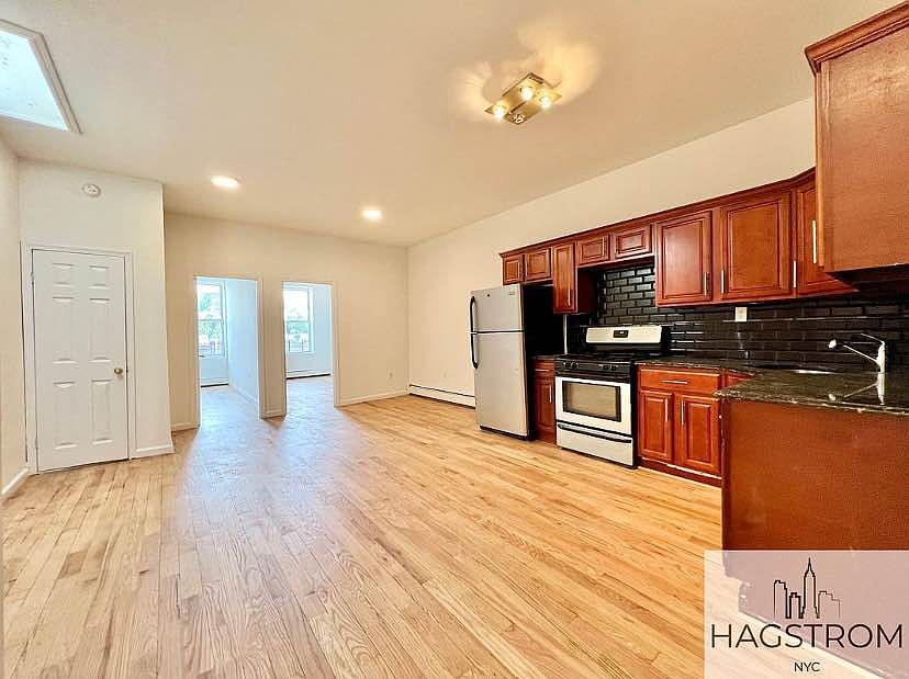 1st image of 200 Utica Ave #2A