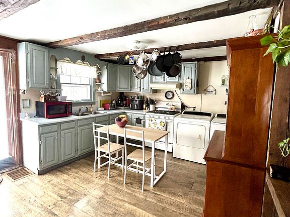 5th image of 135 Athol Road