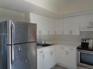 5530 SW 38th Ct, Hollywood, FL 33023