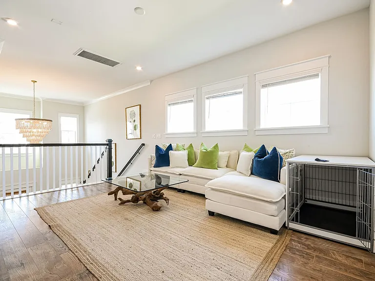 2242 Tillage St — Photo 13