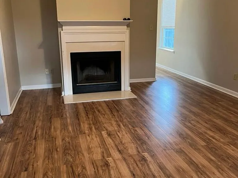 126 Saddlehorn Dr — Photo 2