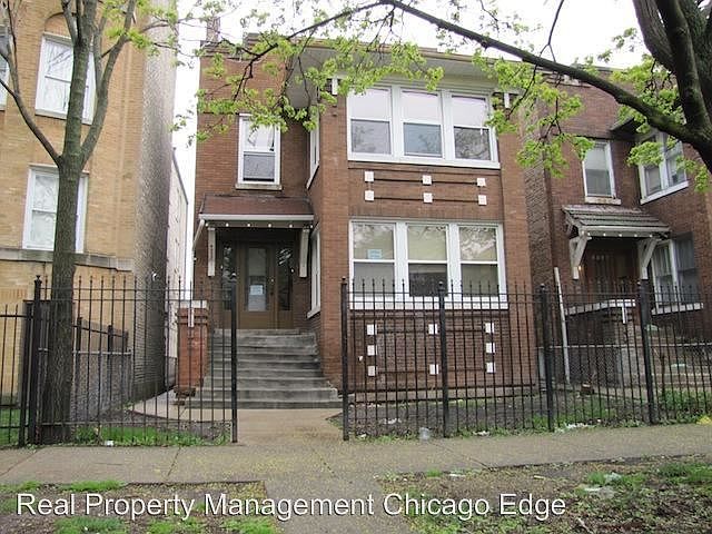 1st image of 4832 N Avers Ave #1