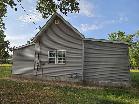 2nd image of 9815 Stotlar Rd