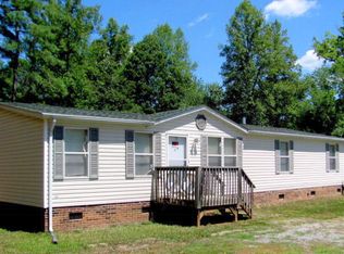 2582 Willowtree Church Ave, Morganton, NC 28655