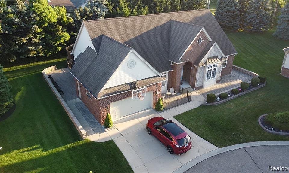 1st image of 22025 Abington Dr