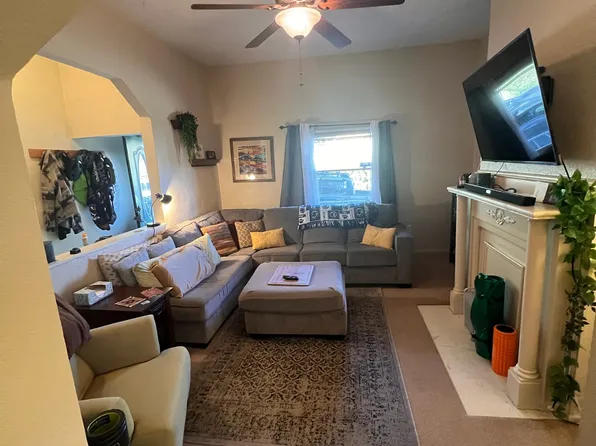 218 Bertha St, Pittsburgh, PA 15211