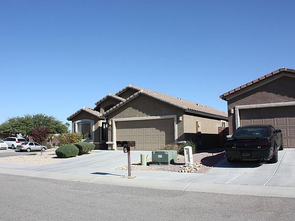 3rd image of 8939 S Cedarbrook Ln
