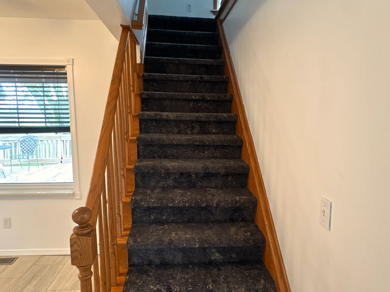 4 bed, 1800 sqft, $2,550 — Photo 2