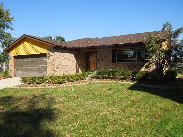 1st image of 5410 N Ivywood Ln