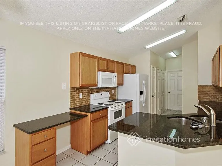5583 Elizabeth Rose Sq — Photo 10