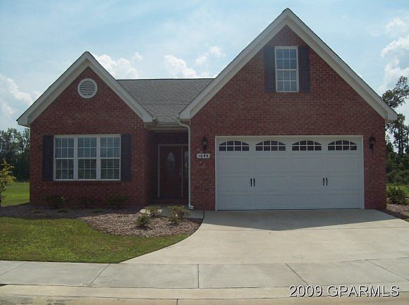 1st image of 1049 Dearborn Court