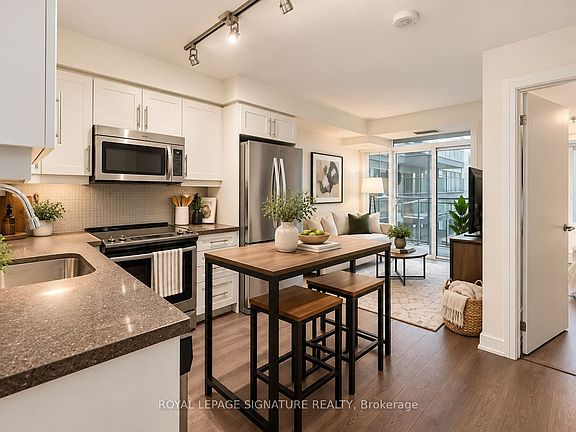 4th image of 525 Adelaide St W Unit 1102