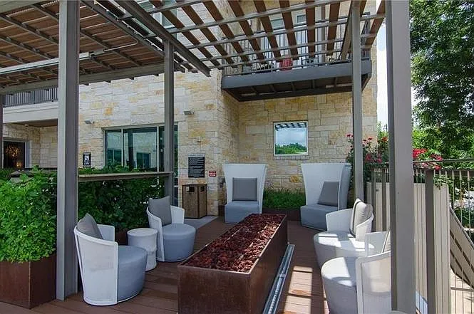1900 Barton Springs Rd #2037 — Photo 10