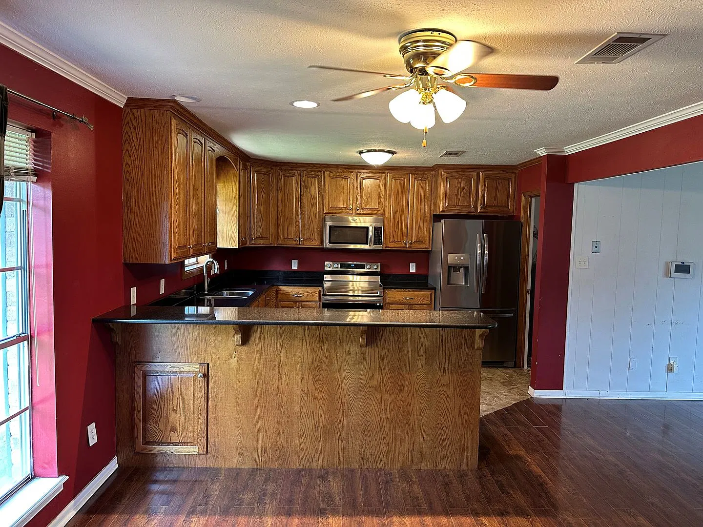 Single Family Home — Photo 3